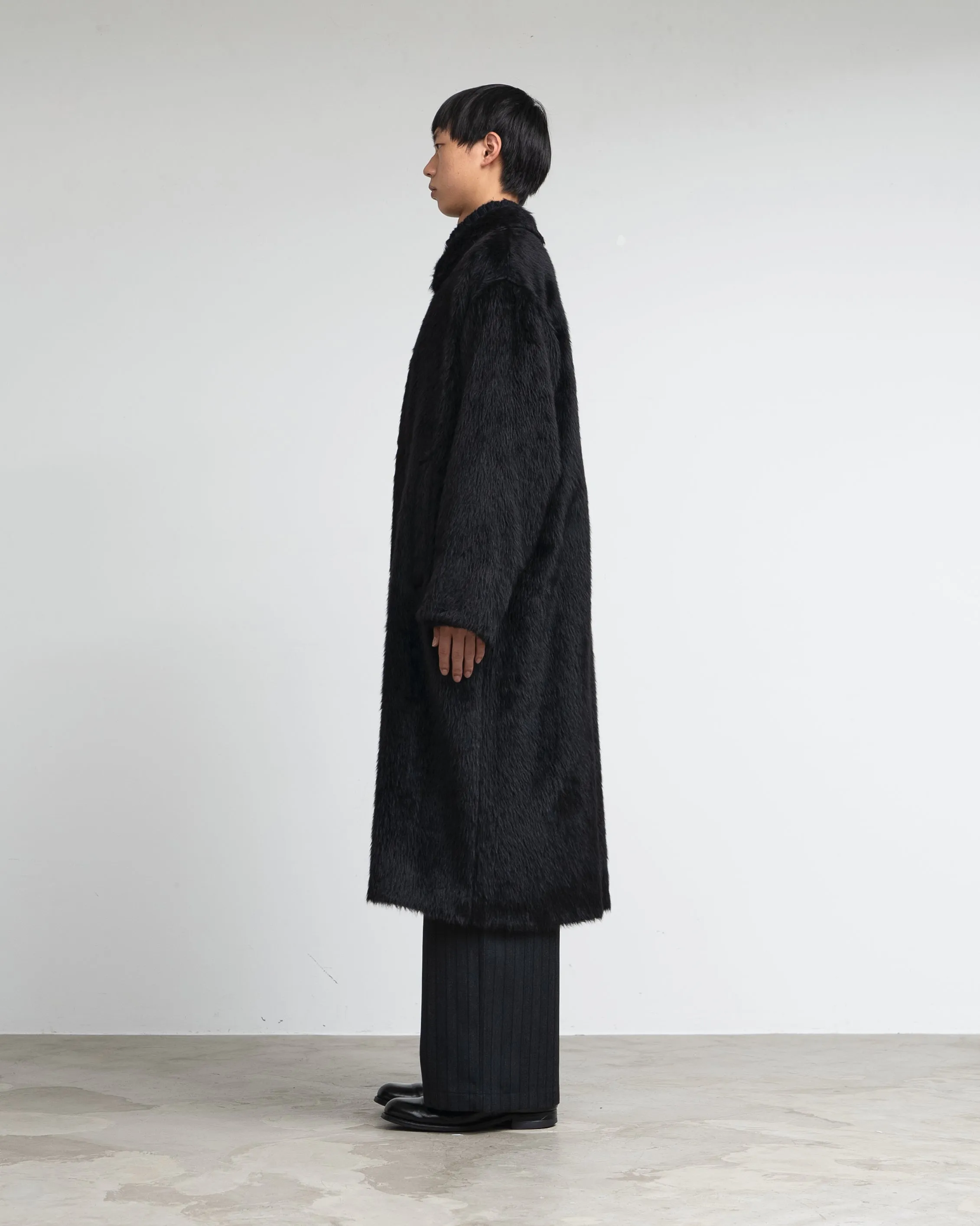 ALPACA OVERSIZED COAT WITH LEATHER PATCH