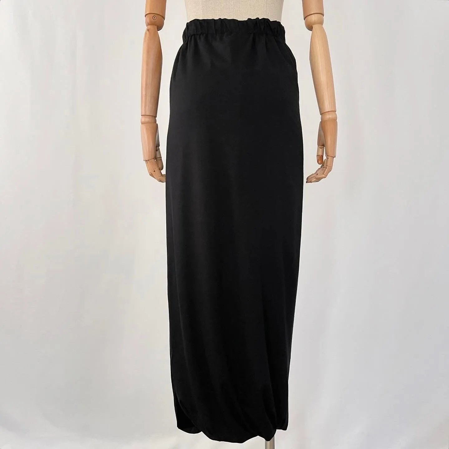 BARBARA SPEER New Skirt