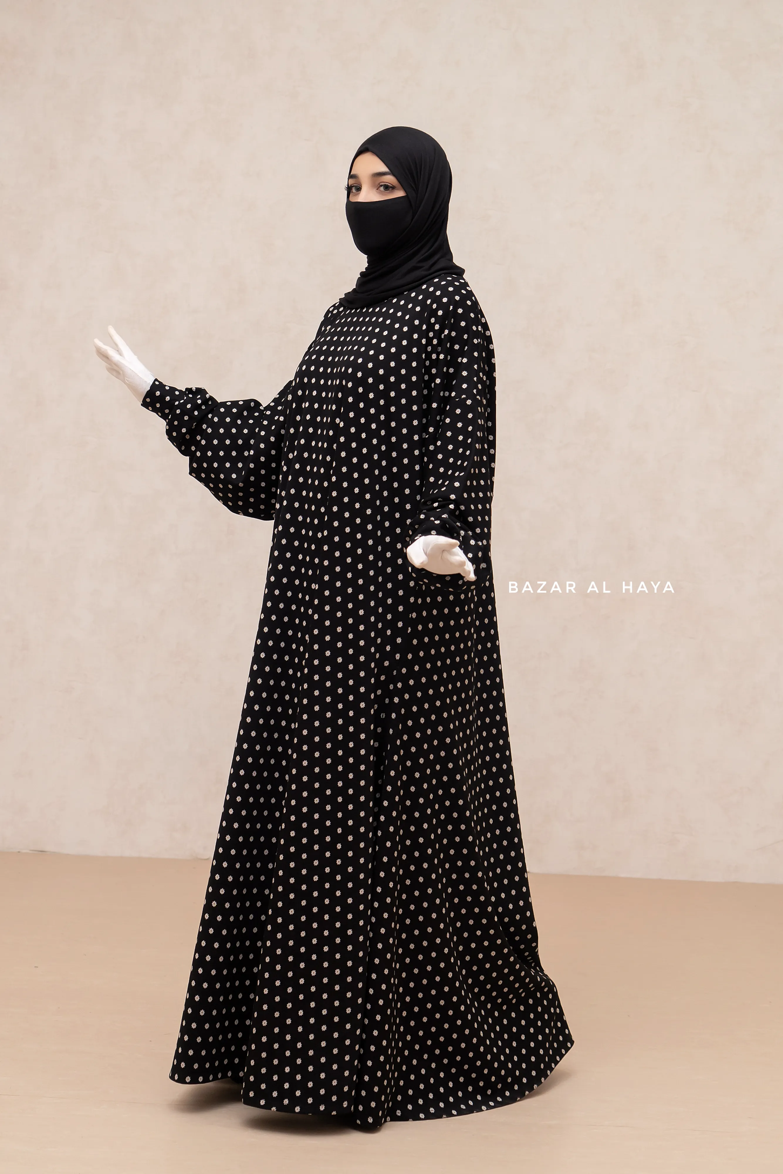 Black & Daisy Basimah Classic Design Warm Abaya Coat - Premium Wool