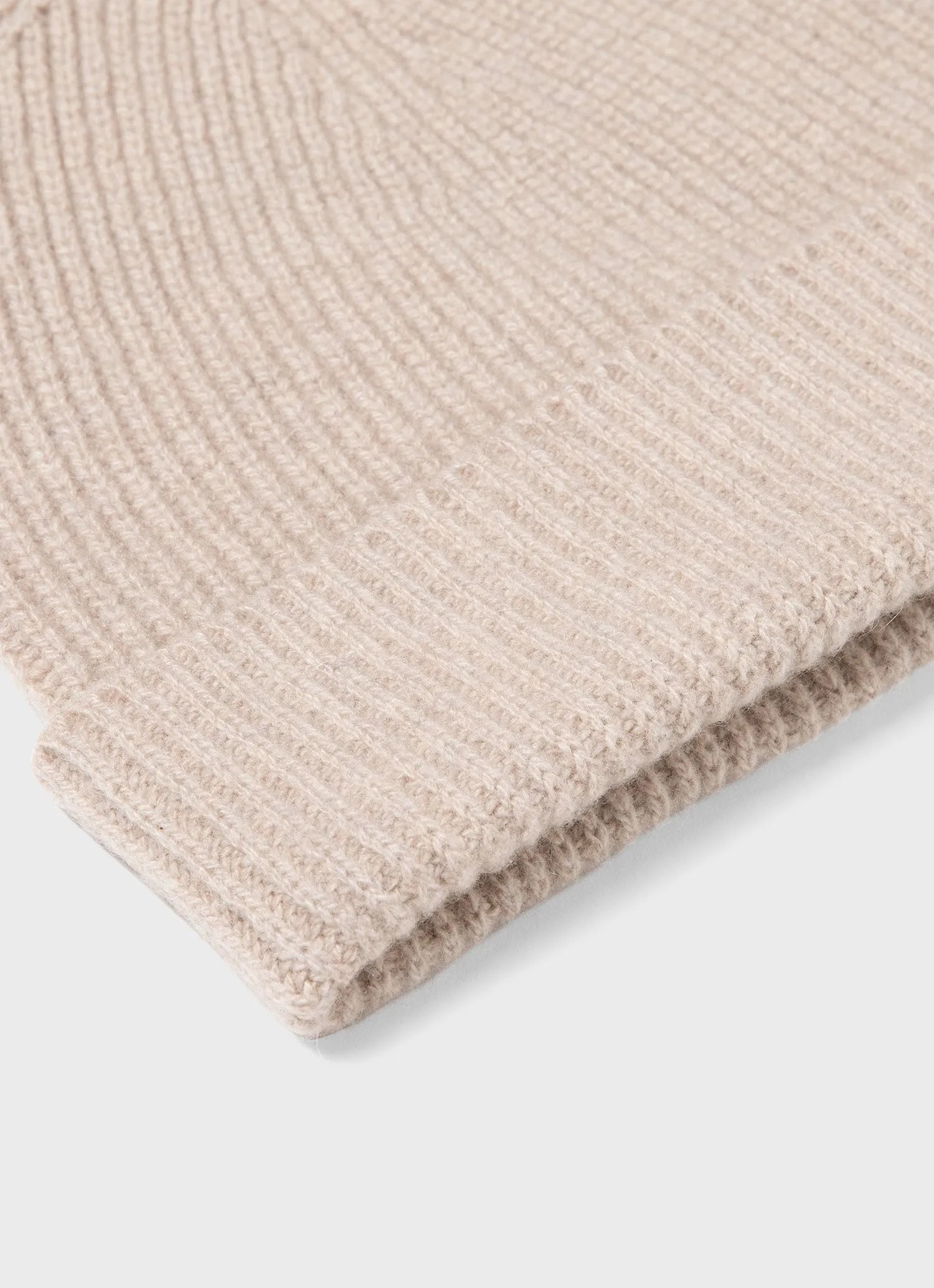 Cashmere Ribbed Hat in Putty