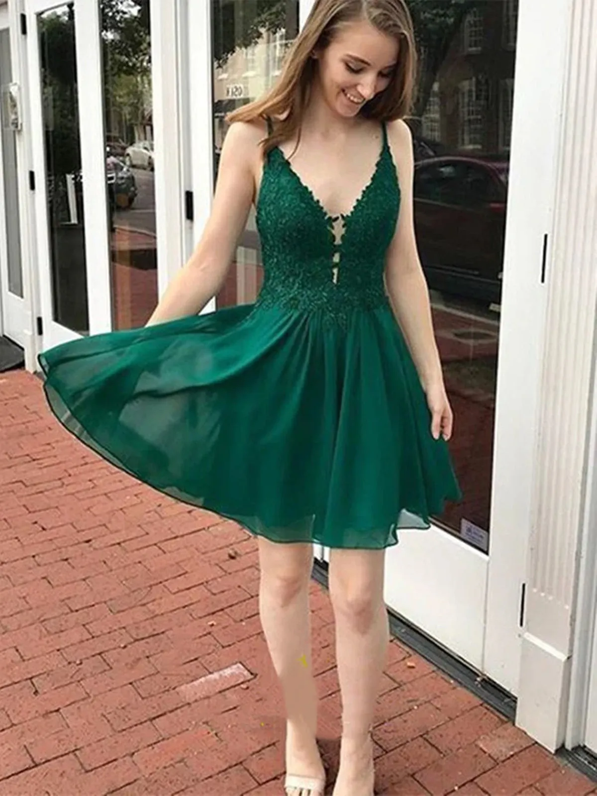 Cute V Neck Green Lace Short Prom Homecoming Dresses, Short Green Lace Formal Graduation Evening Dresses