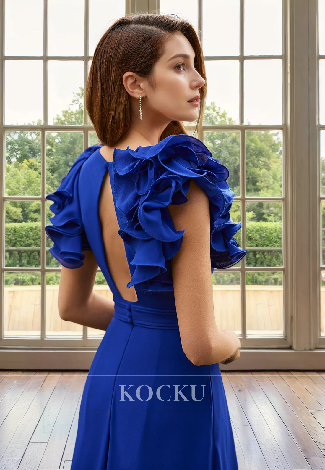 Elegant & Luxurious Open Back Sheath Sleeveless Cocktail Mother of the Bride Dress