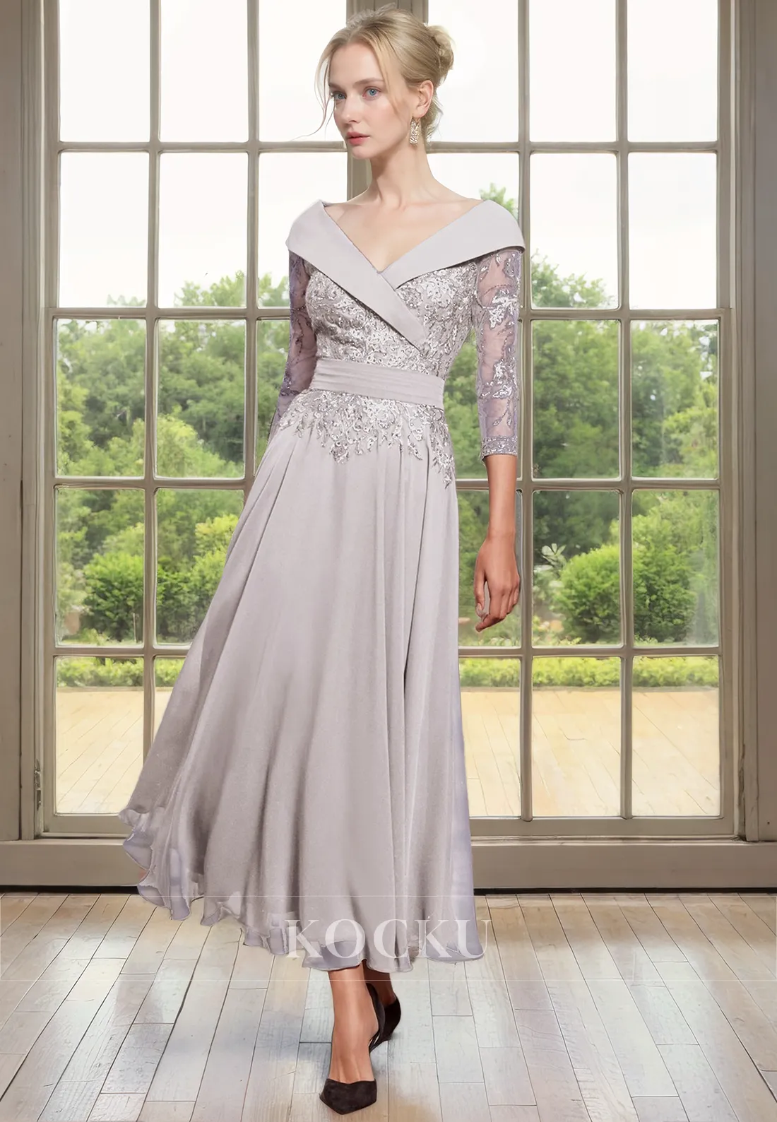 Elegant & Luxurious V-Neck Long sleeves A-Line Appliques Cocktail Mother of the Bride Dress