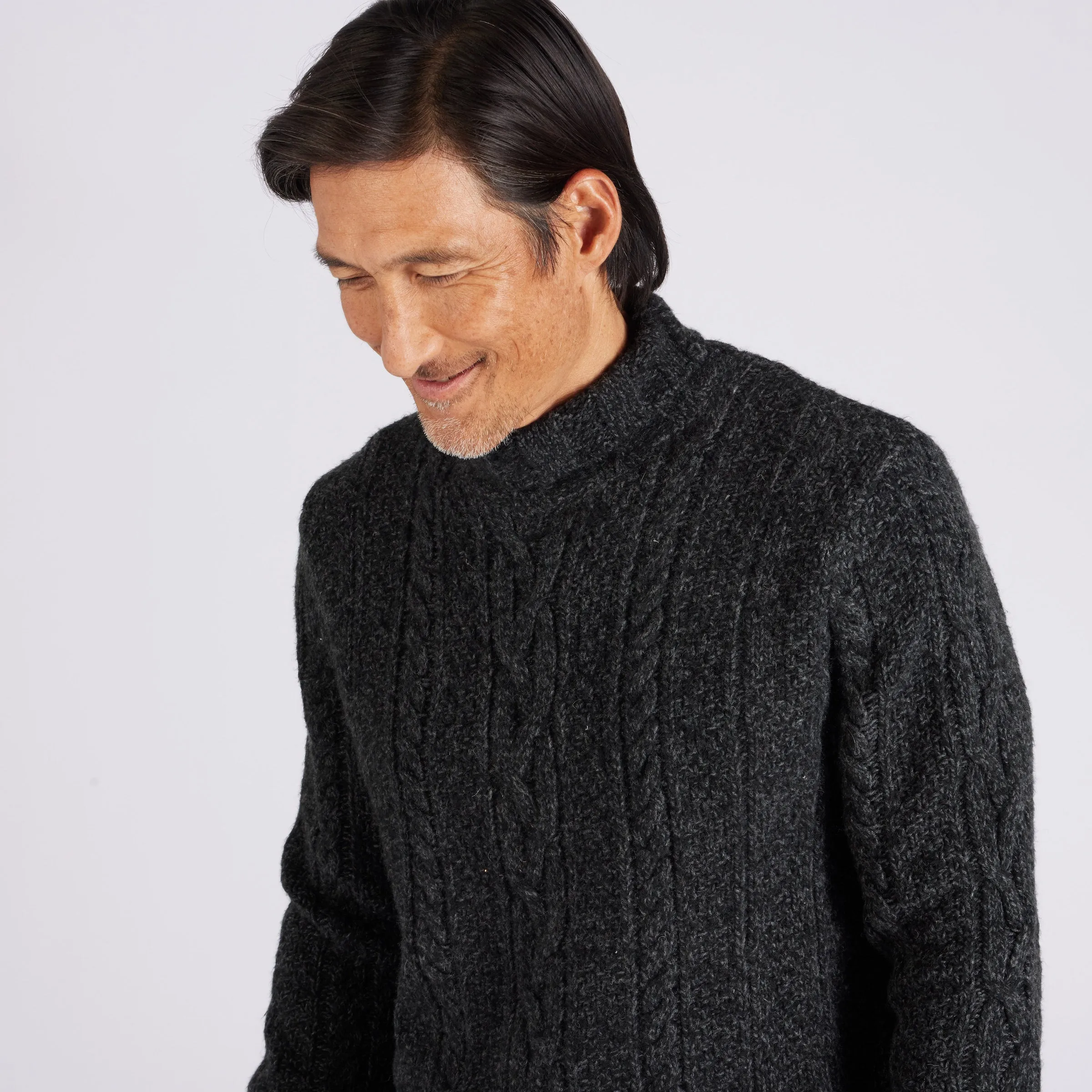 Fisherman Cable Turtleneck - Charcoal Navy