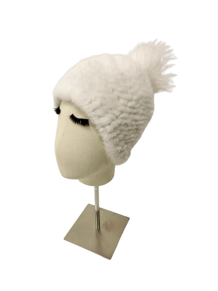 KNITTED MINK BEANIE WHITE