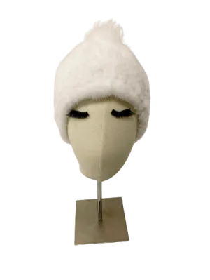 KNITTED MINK BEANIE WHITE