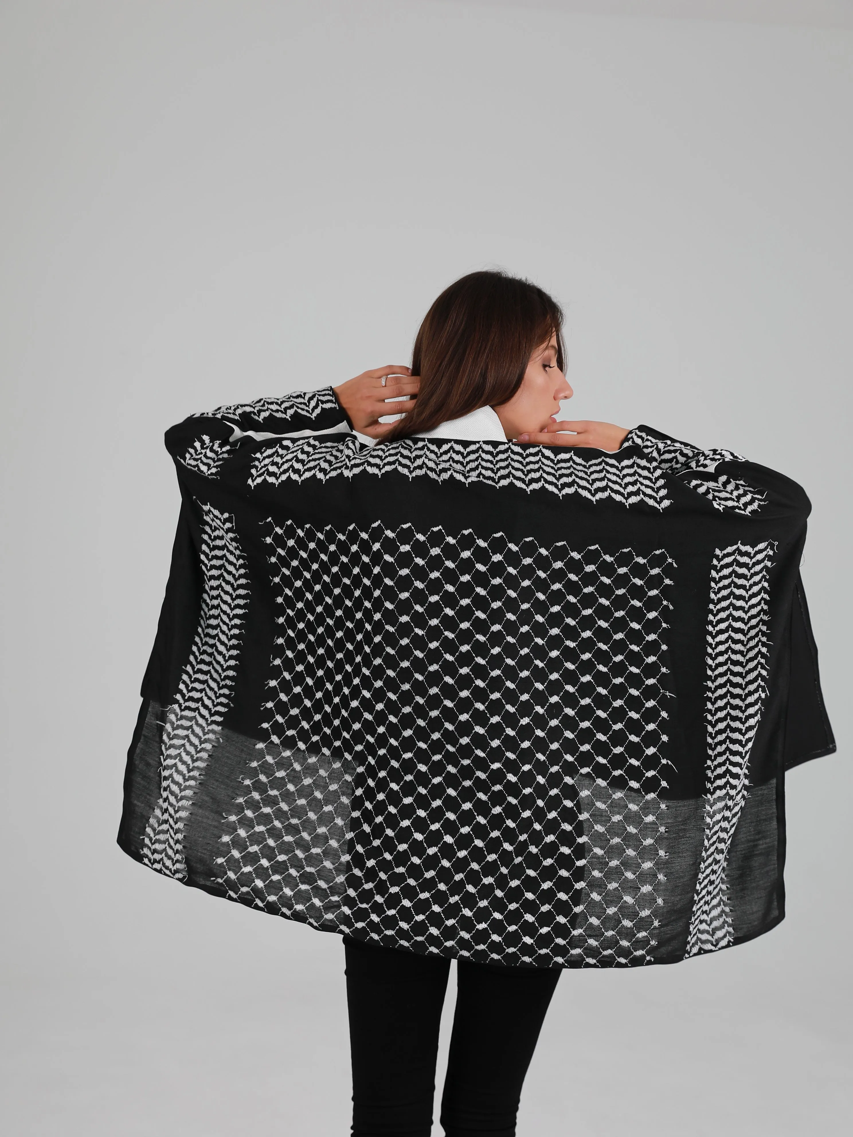 Long-Sleeve High Mandarin Collar Keffiyeh Cape - White/Black