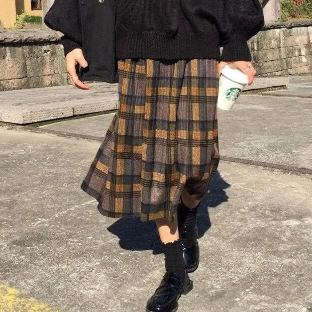 Pleated Midi Skirt With Plaid Pattern