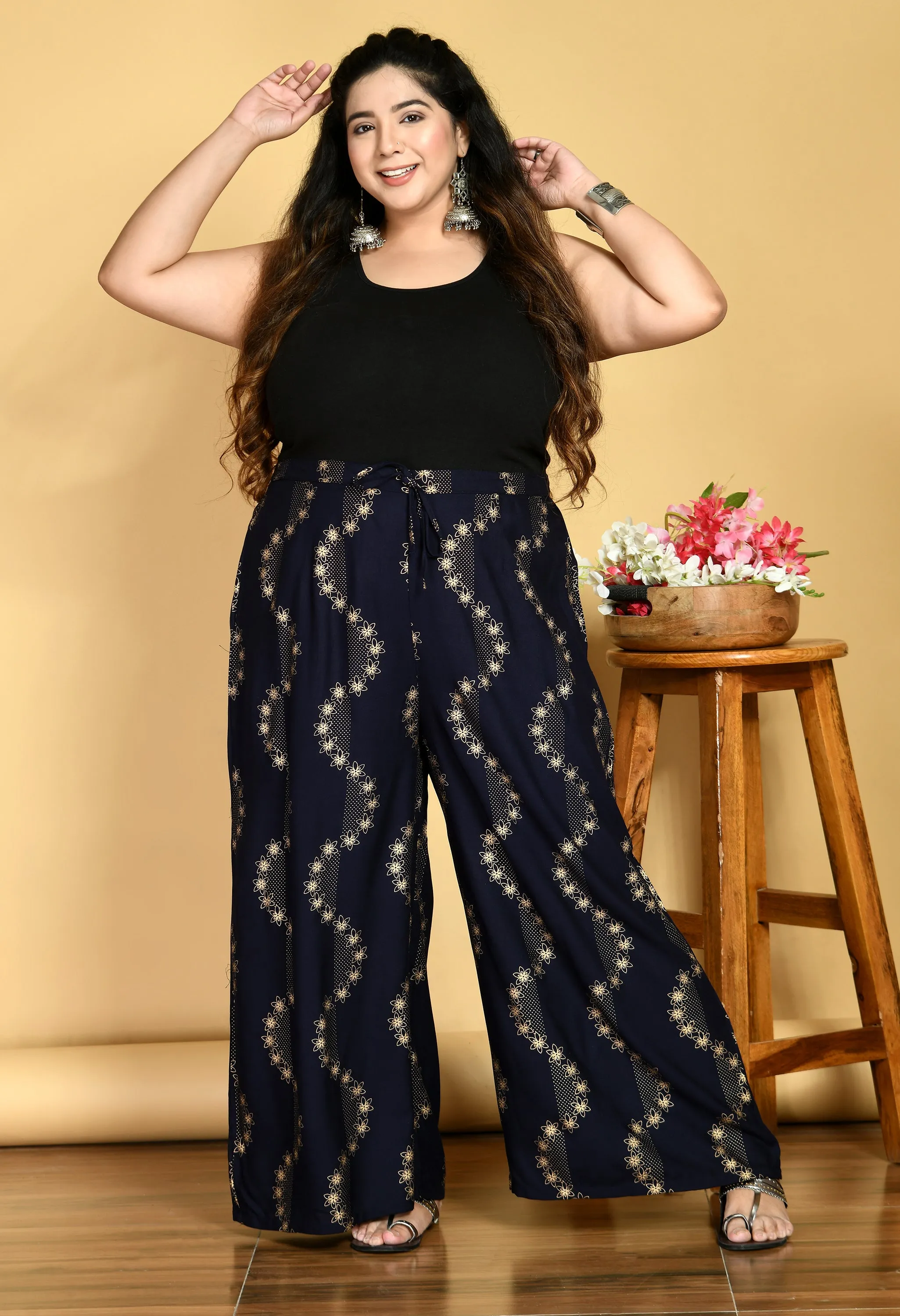 Plus Size Plus Size Navy Blue Floral Gold Printed Palazzos