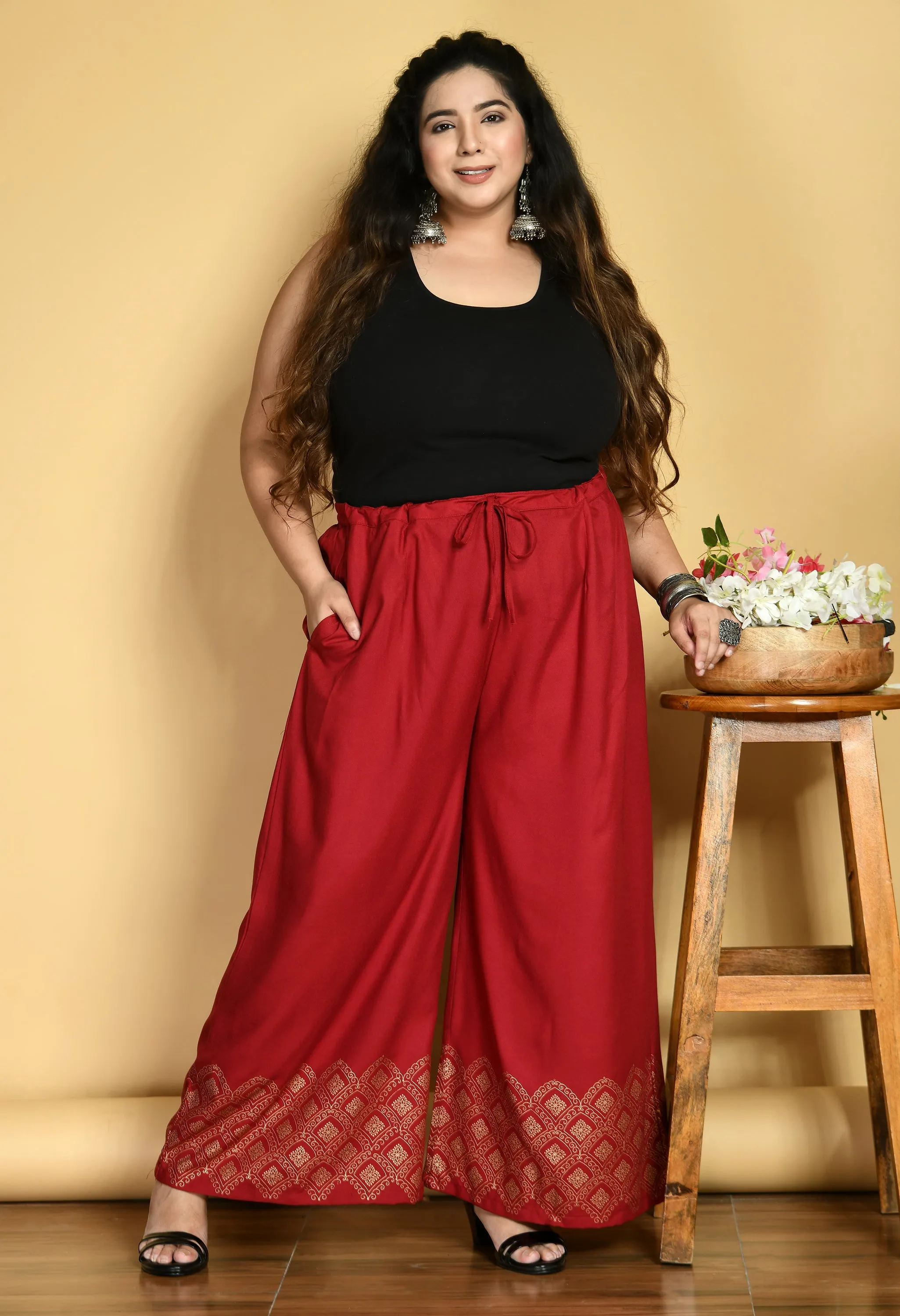 Plus Size Plus Size Red Diamond Gold Printed Palazzos