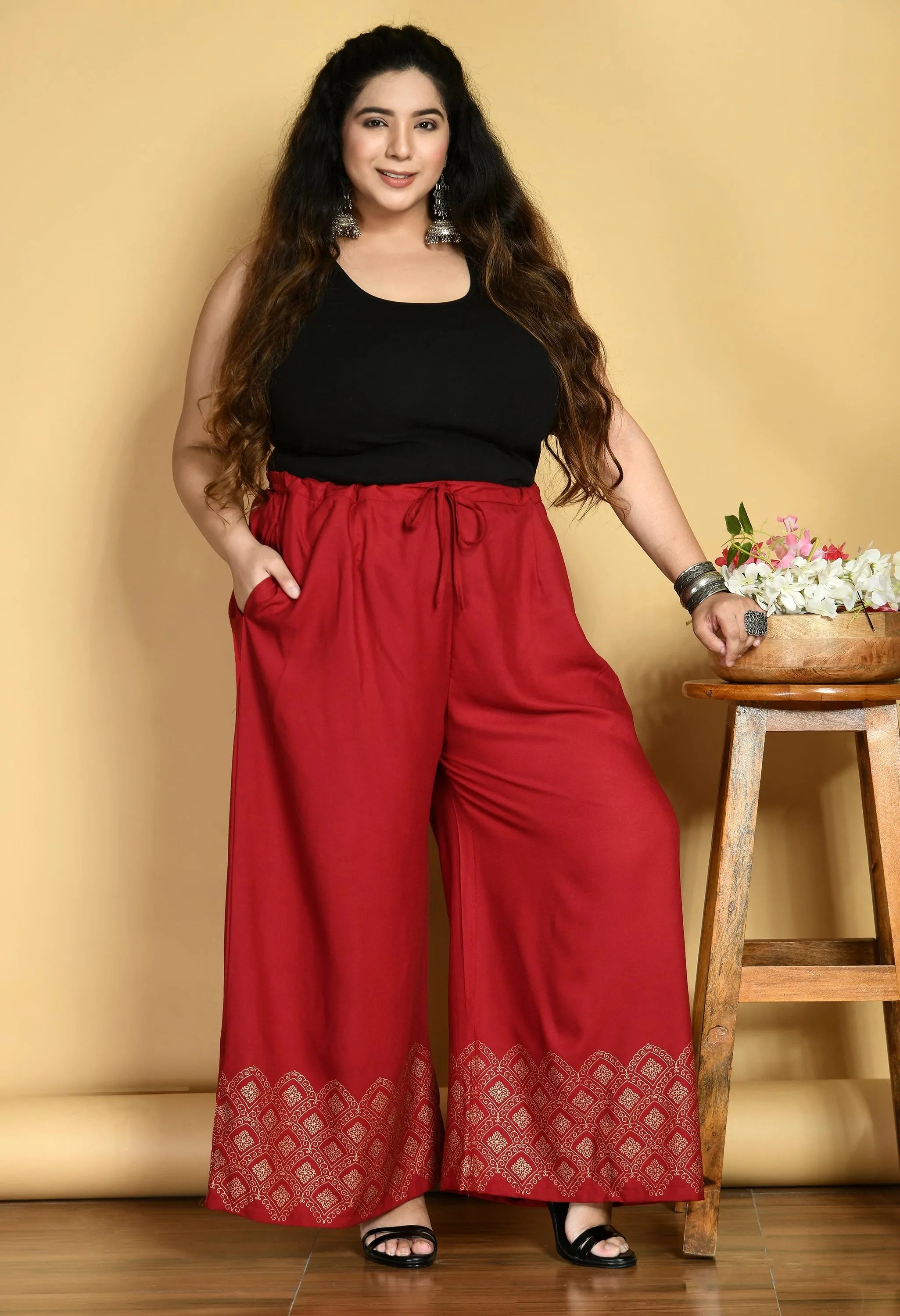 Plus Size Plus Size Red Diamond Gold Printed Palazzos