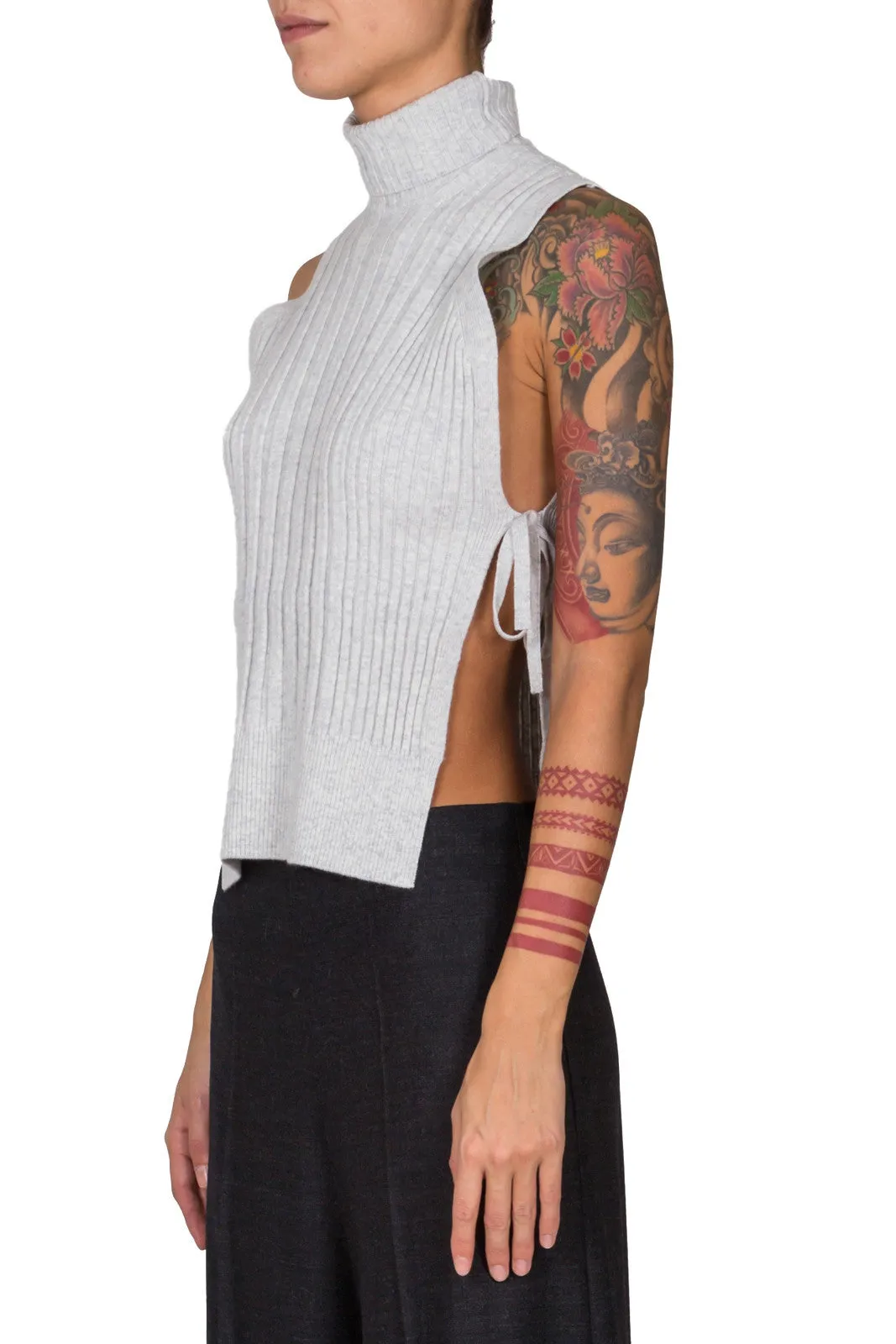 Ribbed Sleeveless Top