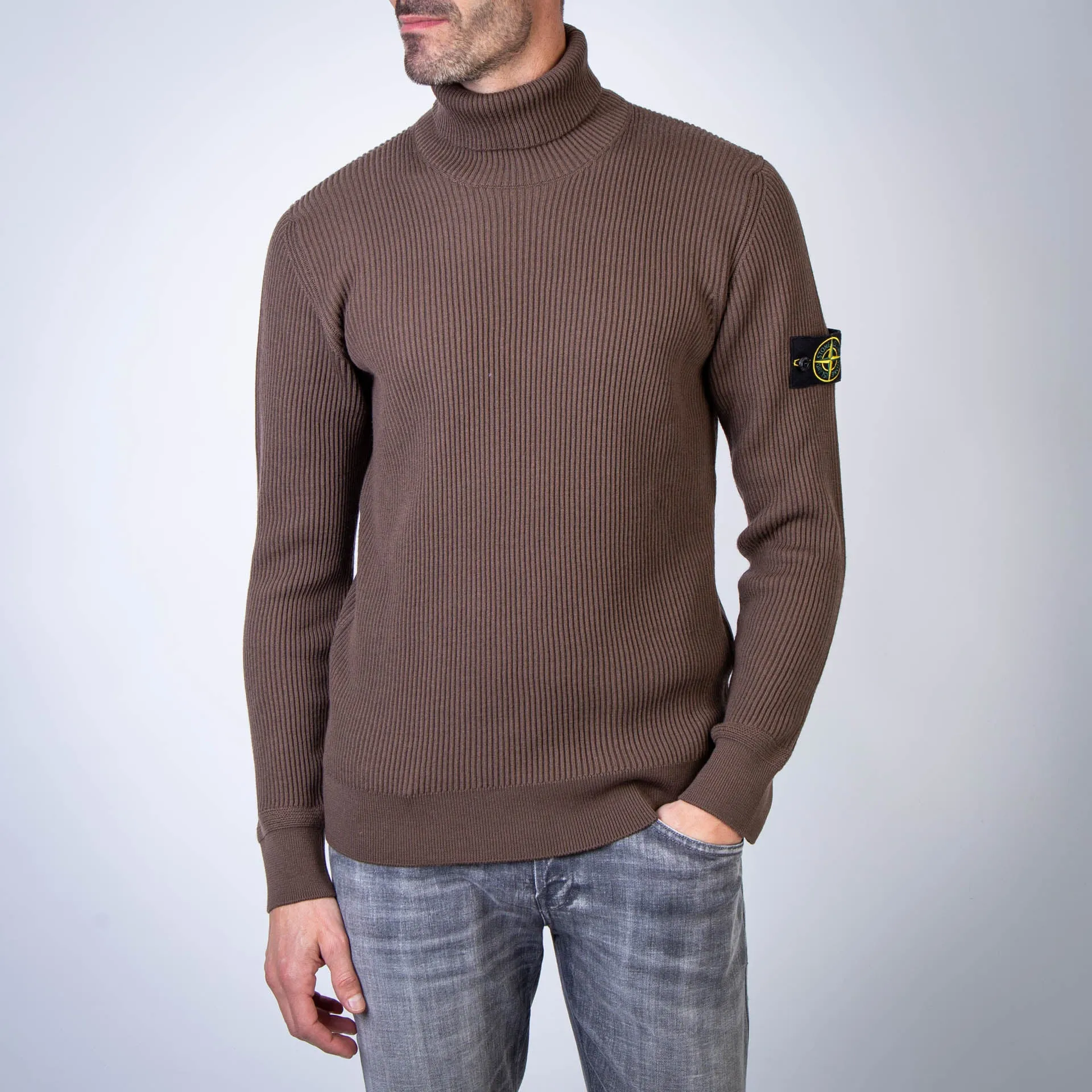 STONE ISLAND SWEATER 8115552C2 V0075 BROWN