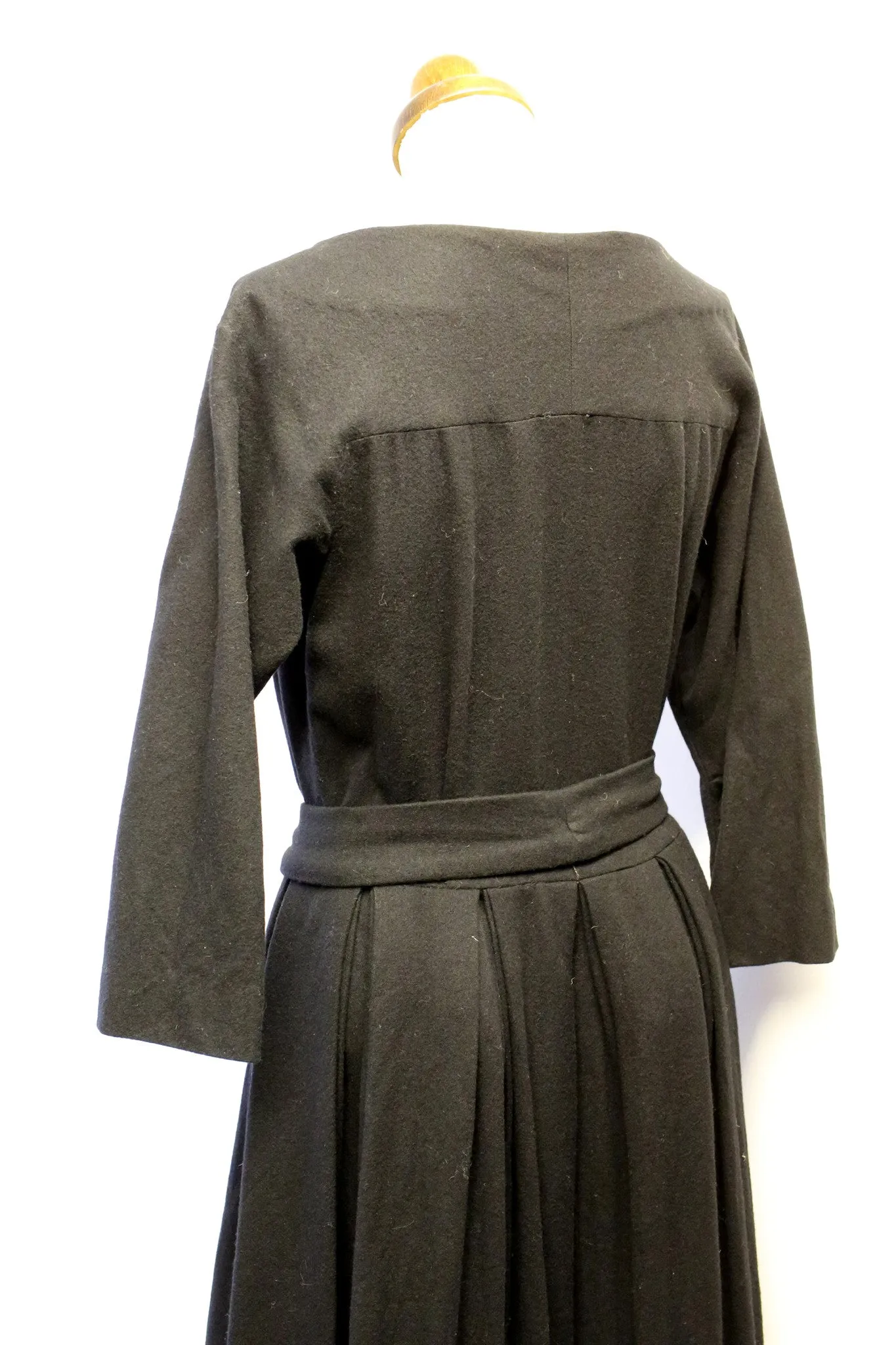 Vintage 1940s Black Gold Wool Dress