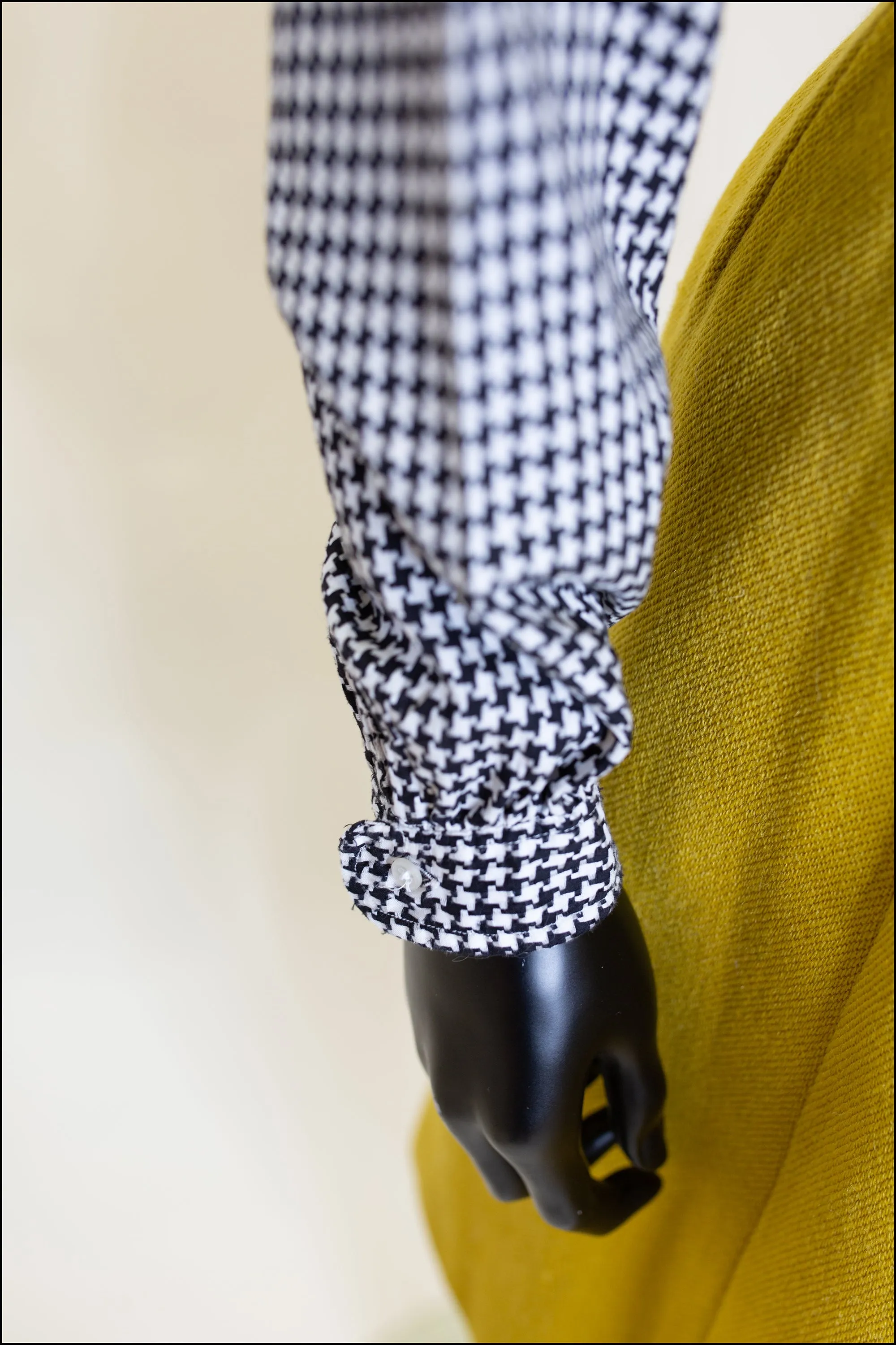 Vintage 1970s Black and White Dogtooth Blouse