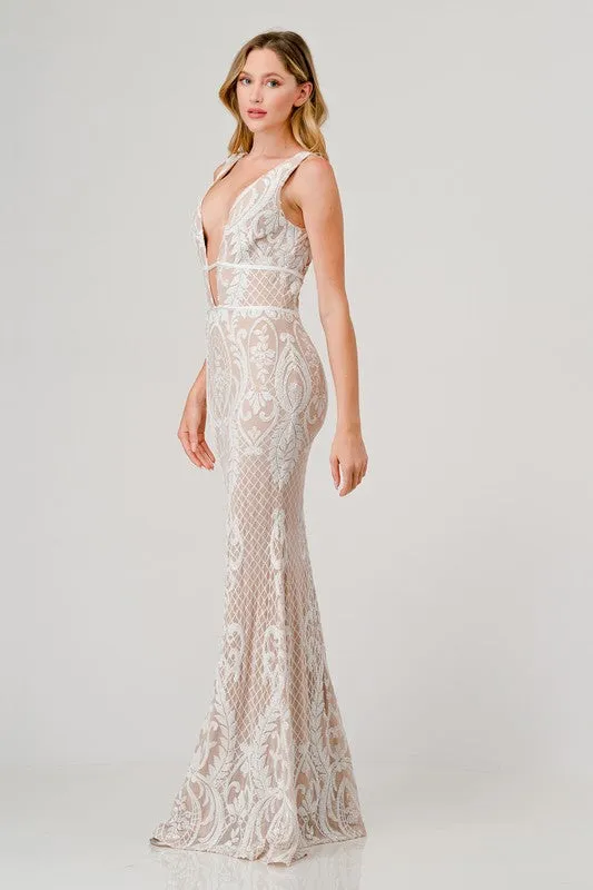 Wht/Nude Sequin Plunging V-Neck Mermaid Maxi Dress