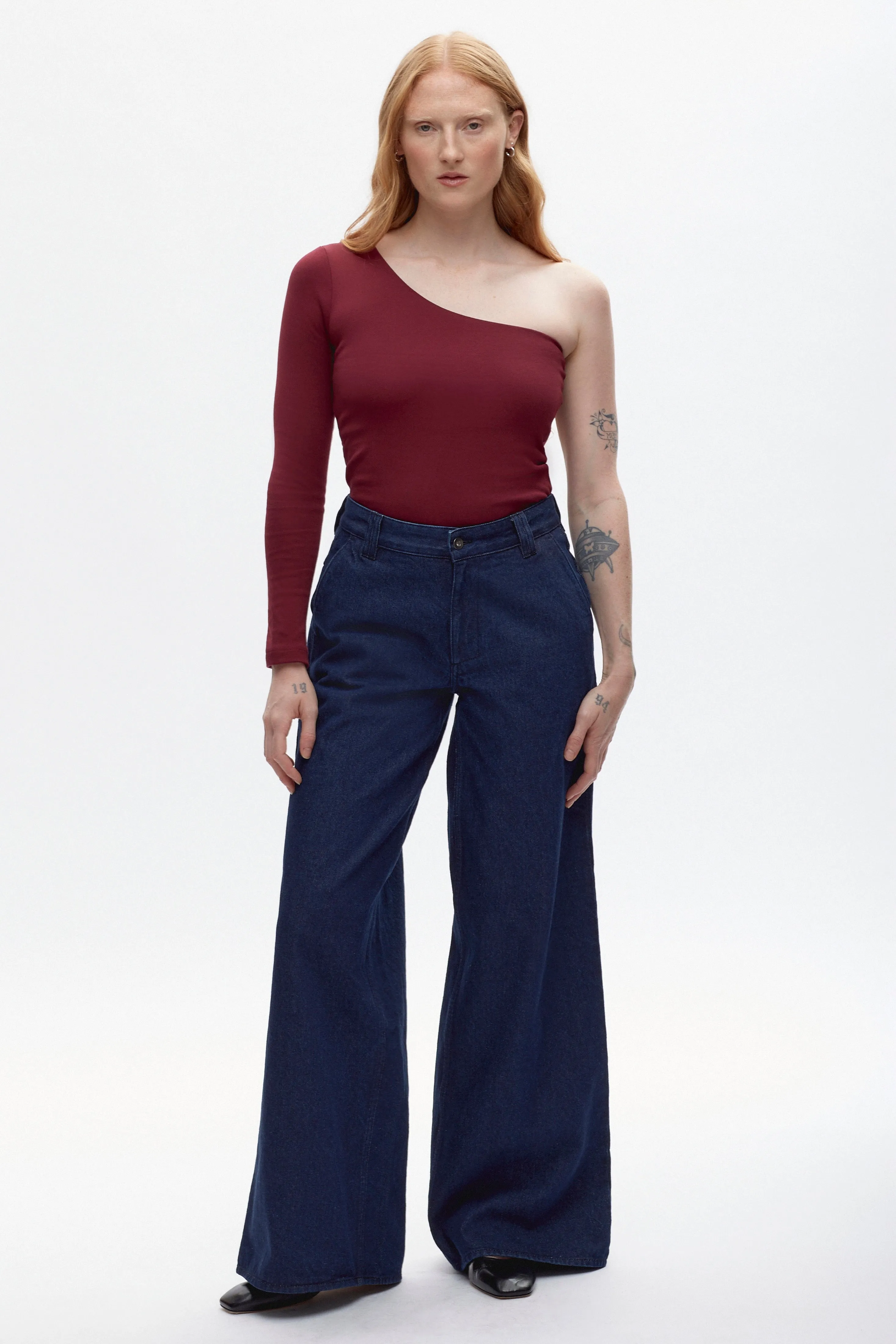 Women's Faten Shirt in Burgundy